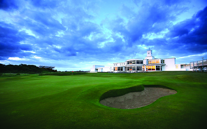 The Best Father’s Day Gift: A Silent Golf Bag That Does It All