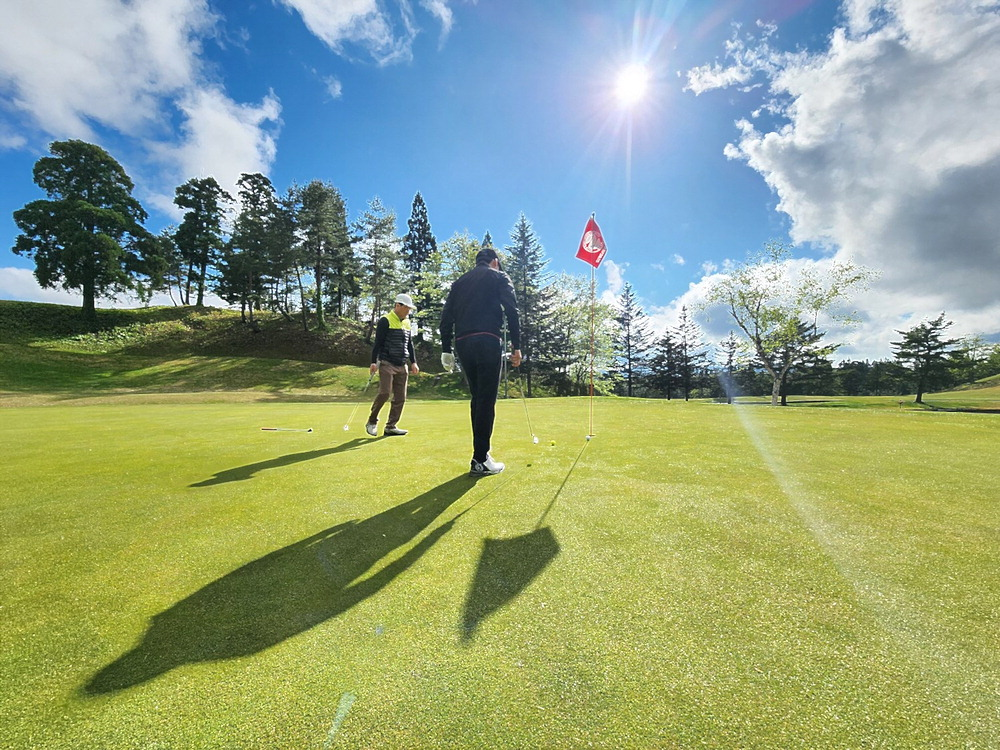 2025 Most Recommended Golf Bag: Lightweight, Quiet, and Packed with Smart Storage