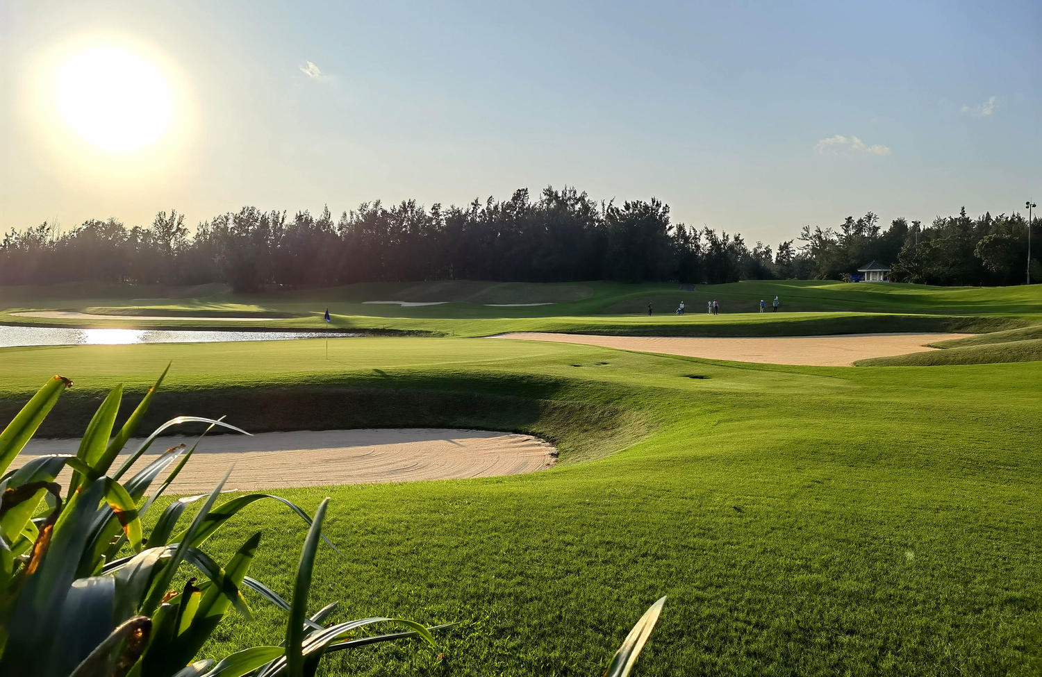 The Best Soundless Golf Bag for 2025: AskEcho T-Lock Bag Review