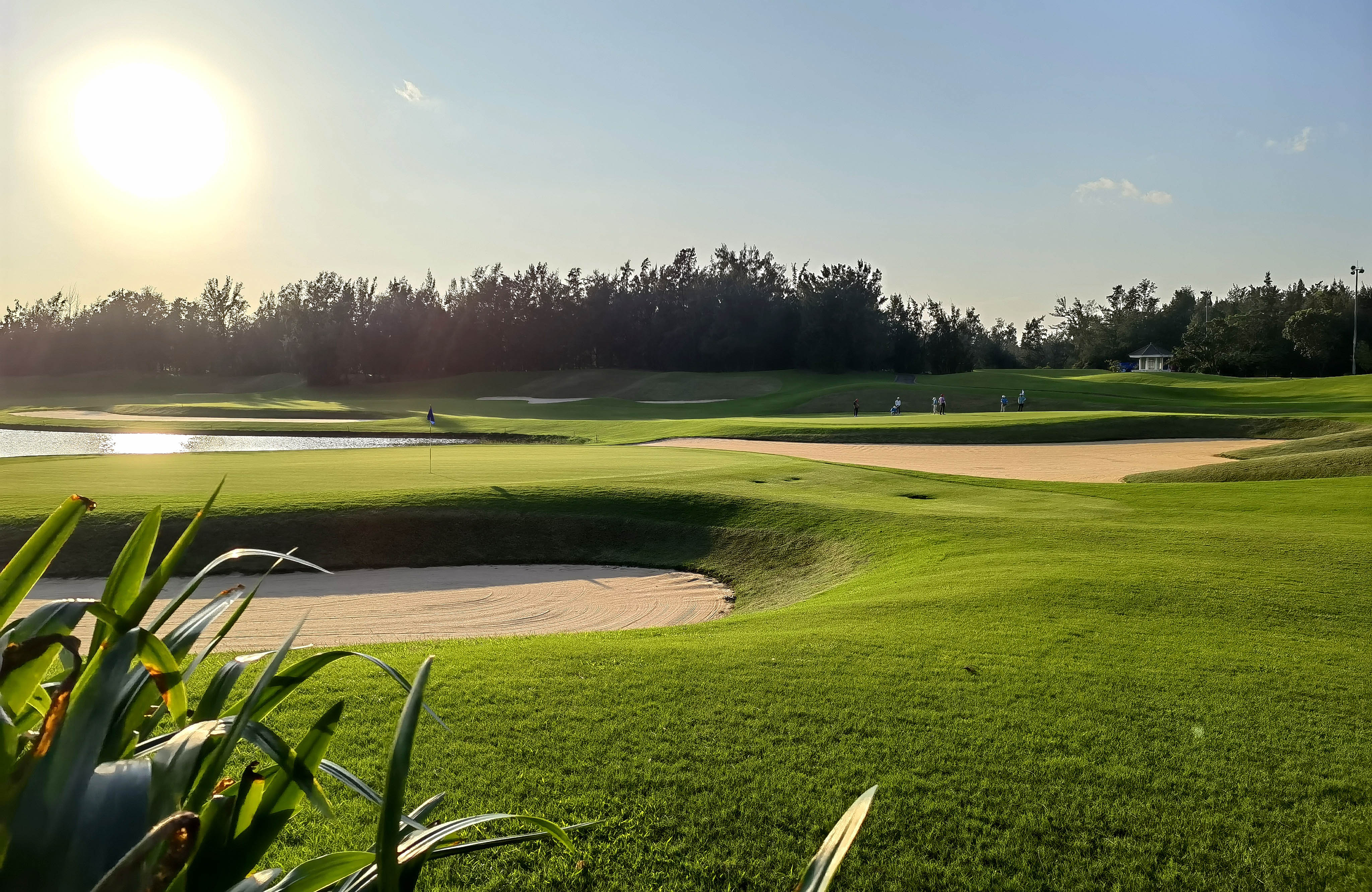 The Best Soundless Golf Bag for 2025: AskEcho T-Lock Bag Review